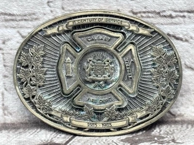 Пряжка для ремня из цельной латуни Calgary Fire Dept Centennial 1885–1985 ограниченный выпуск - Изображение 1 из 4
