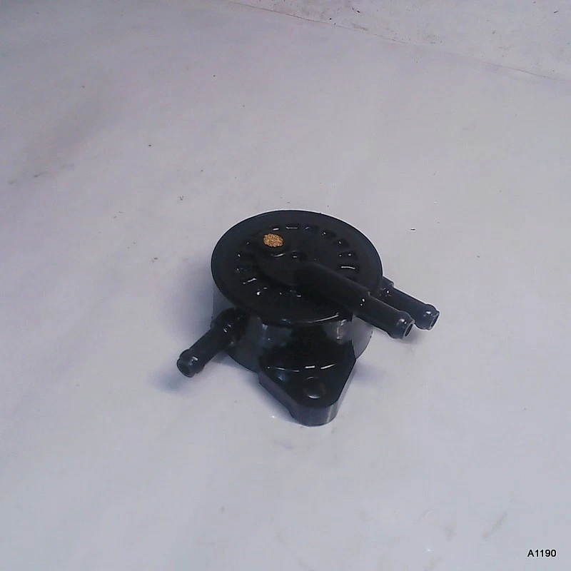 Mikuni Single Outlet Pulse-Driven Fuel Pump Briggs&Stratton Lawn Mower Generator - Image 1 of 4