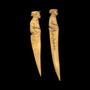 Vtg J Y Bourgeault Saint Jean de Port-Joly Wood Carving Letter Opener Wall Decor - Foto 1 di 1