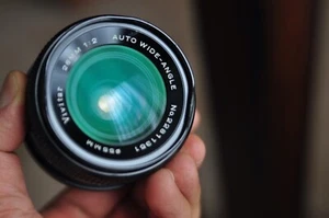 Vivitar 28mm F2 lens Minolta MD mount - Picture 1 of 8