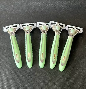 5 Dorco Pace 6 Razor Replacement Handles For All Dorco Cartridges Green NEW - Picture 1 of 8