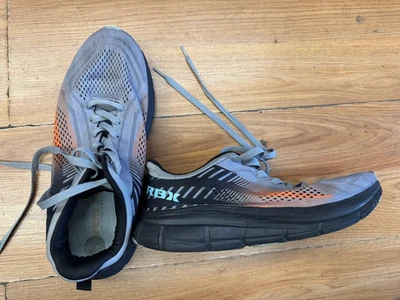 Zapatillas deportivas Reebok RBX atléticas gris oscuro y negro tejidas NUEVAS verano Leic - talla 9 EE. UU. Foto 1 de 4