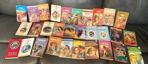 30 Vintage Harlequin Romance Book - Imagen 1 de 18