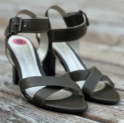 NEW TALBOTS Army Green Leather Strappy Ankle Heel Open Toe Sandal Size 6 - Image 1 of 4