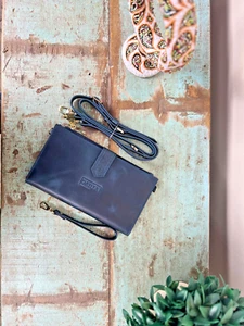 Echtleder Umhängetasche Reisepasstasche für Damen, schmale Reisebrieftasche - Bild 1 von 12