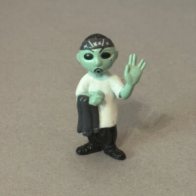 Homies Toy Figure Realm Vinyl global shop barrio Series Alien Ese Spock Blue UFO - Image 1 of 3