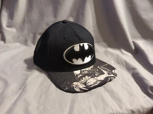 DC Batman Snapback Logo Hat/Cap, Black/White/Gray, OSFA - PRE-OWNED - Picture 1 of 11