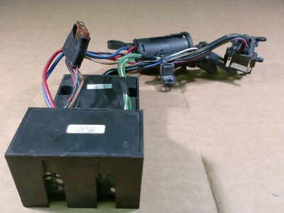 LIMPIAPARABRISAS ECU JAGUAR DAIMLER XJ40 XJ6 DBC3243 DBC3026 DBC3244 (C5-5) Foto 1 de 4