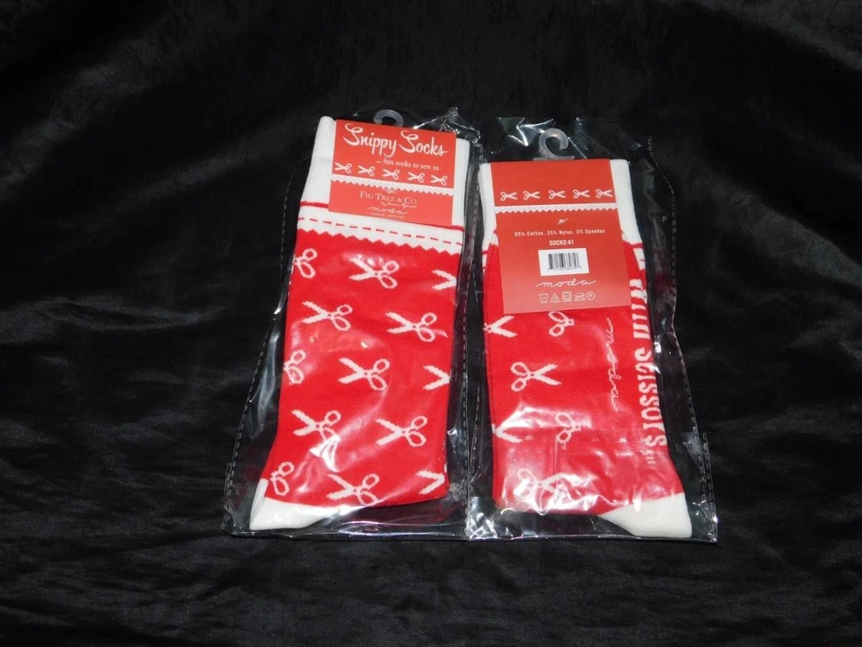Fig дерево и CO Moda Snippy носки новый красный белый ножницы печати лот 2 пары шить в - Изображение 1 из 4