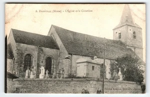 Postal litográfica vintage de iglesia y cementerio de Dainville Meuse Francia - Imagen 1 de 2