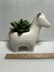 Creative Co-Op Decorative Ceramic Animal Planter, White China made - Picture 1 of 4