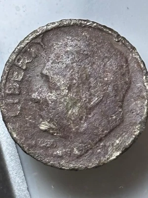 US Roosevelt Dime Error  Clad Layer 2.0 gr Suspect year is 1970 but not sure - Image 1 of 4