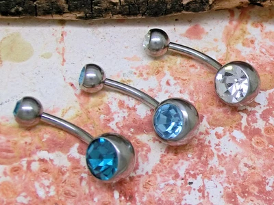 3 Pezzo Piercing Ombelico Acciaio Inox 10mm Banana Bottone Cristalli Strass - Immagine 1 di 4