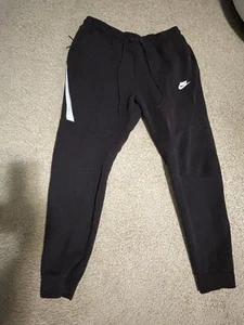 Nike Tech Fleece Jogger Pants Mens Tapered Dark Purple Size Large - Picture 1 of 7