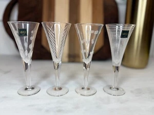 Mikasa Cheers Likör Cordial Gläser geriffelt geätzt 4er Set Muster - Bild 1 von 6