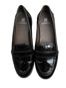 White Mountain Size 7.5 M Black Patent Leather Gunner Lug Sole Loafers OS11-1 - Picture 1 of 6