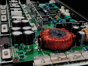 CRITICAL MASS AUDIO 4CH AMPLIFIER AMP CM-A1200.4 BEST $15K 1-OHM HIFI AUDIOPHILE - Picture 1 of 4