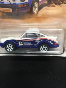 Matchbox 1:64 1985 Porsche 911 Rally - Picture 1 of 7