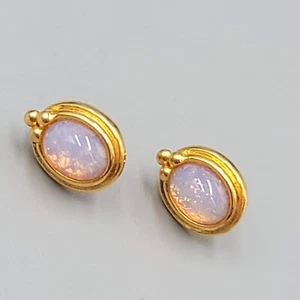 Orecchini vintage traforati finto opale placcato oro borchie ovali 1/2" - Foto 1 di 9