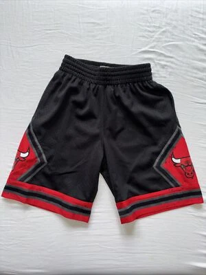 Mitchell & Ness CHICAGO BULLS 1998 BLACKOUT POP MESH SWINGMAN SHORTS XS - Image 1 of 4
