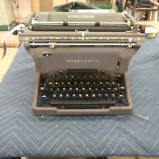 Rare UNDERWOOD S/N 7264503, Model SS "RHYTHM TOUCH" Typewriter, Closed Front