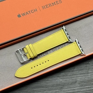 Bracelet Hermès Apple Watch en cuir jaune citron vert 45 mm compatible revêtement durable - Photo 1 sur 8
