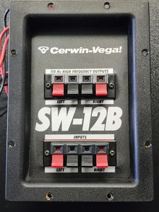 Repuesto Panel de Conexión Auténtico Cerwin-Vega SW-12B De Colección - Imagen 1 de 5