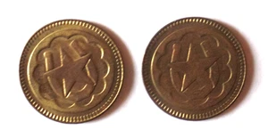 2 Vintage HORSESHOE & STAR Gold Tone Tokens - Picture 1 of 4