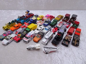 S6cQMP - Lote de 38 piezas varios modelos Matchbox Design coches entre otros - Vintage - Imagen 1 de 13