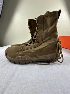 Scarpe da combattimento Nike SFB Field 8" da uomo taglia 15 scamosciate Tactical Field 688974-220 nuove - Foto 1 di 15