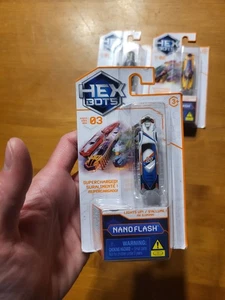 Hex Bots Nano Flash Robot Car Series 03 Supercharged Lights Up 88 - Bild 1 von 5
