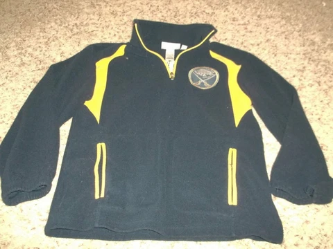 BUFFALO SABRES Reebok Boy's Girl's Fleece Top Size 10/12 Great! Cover