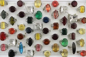 Venta al por mayor de joyas 32 piezas de moda para mujeres coloridos grandes de vidrio mixto plateado - Imagen 1 de 5