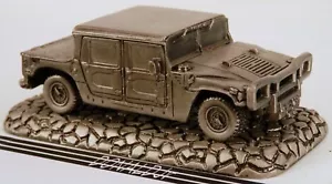 Johnny Lightning Hummer Humvee HMMWV camion militare PELTRO fermacarte 1/64 - Foto 1 di 2