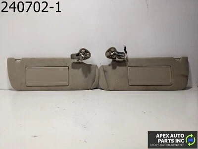 OEM 2005 Cadillac Escalade 6.0L SUN VISOR SUNVISOR L+R - Image 1 of 4