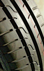 4 Sommerreifen SATZ 165/65/15 81 H Dunlop Sport Bluresponse DOT17 - Bild 1 von 1