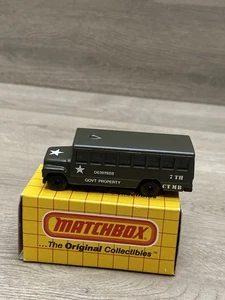 Vintage 1985 MATCHBOX MB47 MILITARY GOVT ARMY BUS NOS - Picture 1 of 9