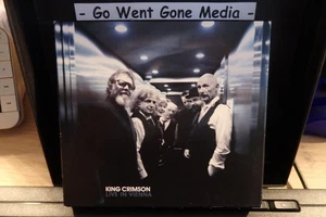 KING CRIMSON - Live in Vienna 2016 - 3 CD-Digi Robert Fripp 2018 - 30 Tracks - Bild 1 von 2