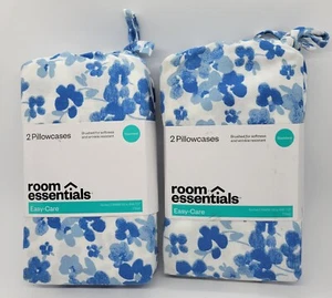 Lot of 2 Room Essentials 2 Pillowcases Easy-Care. Size Standard.  - Picture 1 of 2