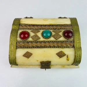 Vintage Antique Trinket Box Treasure Chest Camel Bone & Brass RARE (11 x 9cm) - Picture 1 of 12