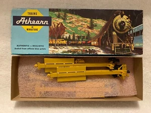 Athearn HO Scale UTTX 5-Unit Spine Car #UTTX 60125 - Picture 1 of 3
