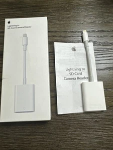 Lecteur appareil photo Apple Lightning vers carte SD - Photo 1/1