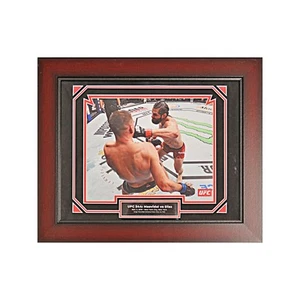Fotografía 8x10 enmarcada UFC 244: Masvidal vs Díaz - Imagen 1 de 1
