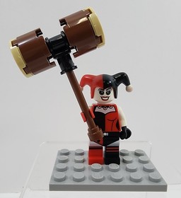 Lego DC Harley Quinn Minifigure with Hammer from set 76035 Jokerland HTF