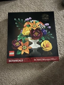LEGO Botanical Flowers - Picture 1 of 1