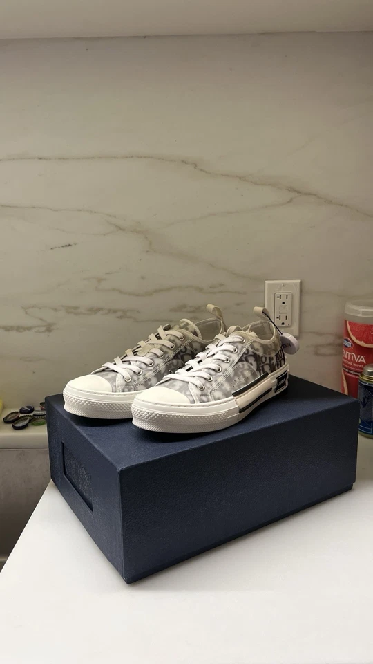 Dior B23 Low Top Logo Oblique white, size 8/41 - Image 1 of 4