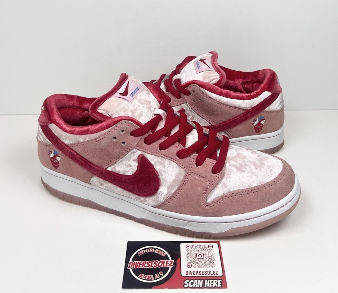 Nike Dunk Low SB x StrangeLove Valentines Day | eBay Nike Dunk Low SB x StrangeLove Valentines Day | eBay