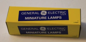GE GENERAL ELECTRIC MINIATURE Lamps 1946 28V 250W Airfield Lights NOS - Picture 1 of 4