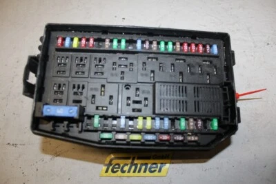 Sicherungskasten Jaguar X-Type X400 CF1 4X43-14A073-CD Motorraum links — 第 1/2 张图片