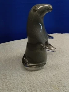 GLASS OTTER ORNIMENT - Picture 1 of 3
